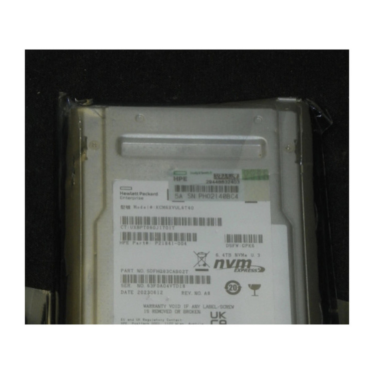 هارددیسک اینترنال اچ پی ای مدل P21841-004 NVMe U.3 PCIe Gen4 ظرفیت 6.4 ترابایت